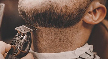 FRISEURSALON ALAN SCHWERIN, KONTUR SCHNEIDEN DES BARTES, vollen Bart, 5 Tipps für einen vollen Bart, Bartpflege