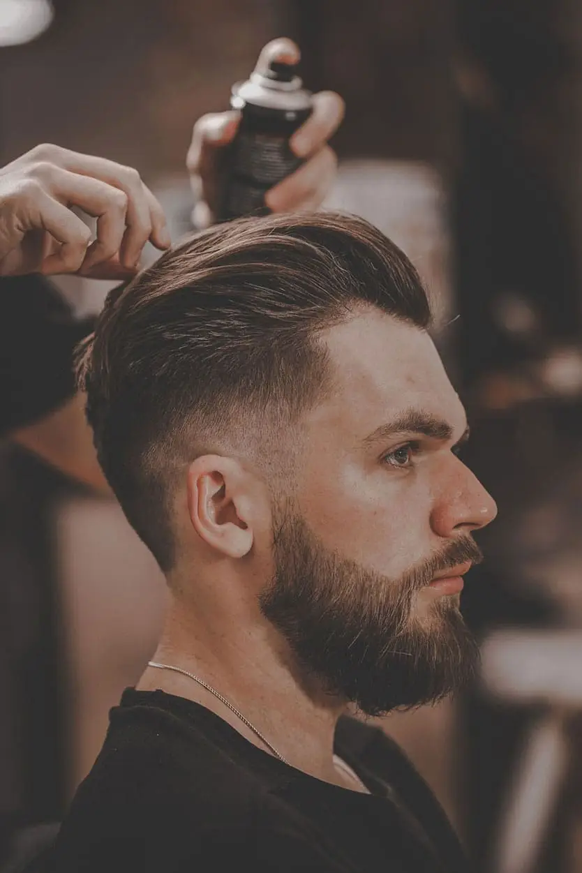 FRISEURSALON ALAN SCHWERIN, TOLLER HAARSCHNITT IN GUTER ATMOSPHERE